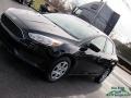 2018 Shadow Black Ford Focus S Sedan  photo #29