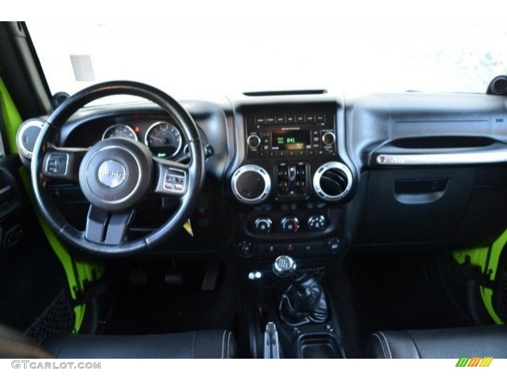 2012 Wrangler Unlimited Rubicon 4x4 - Gecko Green / Black/Dark Saddle photo #13