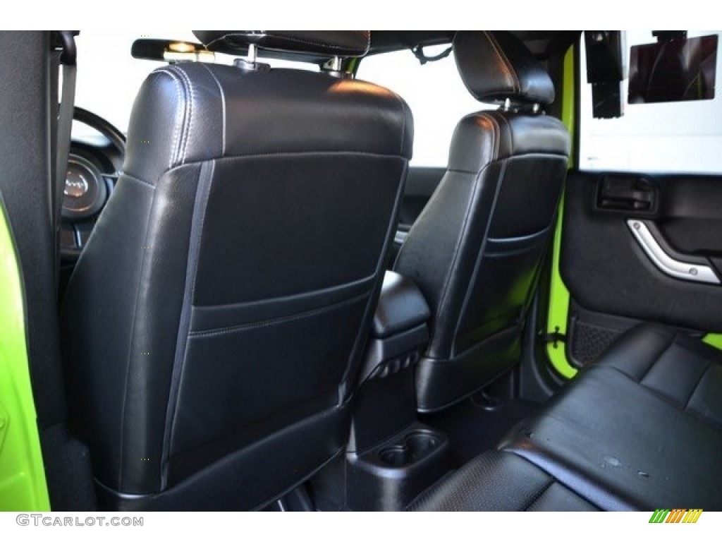 2012 Wrangler Unlimited Rubicon 4x4 - Gecko Green / Black/Dark Saddle photo #19
