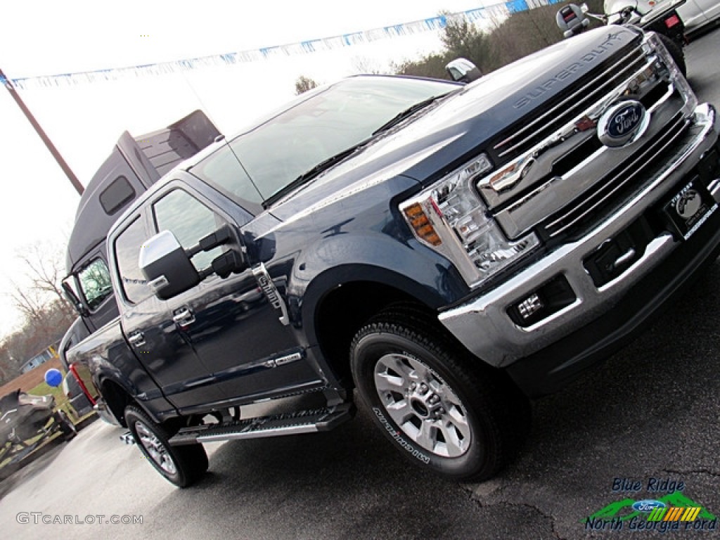 2018 F250 Super Duty Lariat Crew Cab 4x4 - Blue Jeans / Camel photo #37