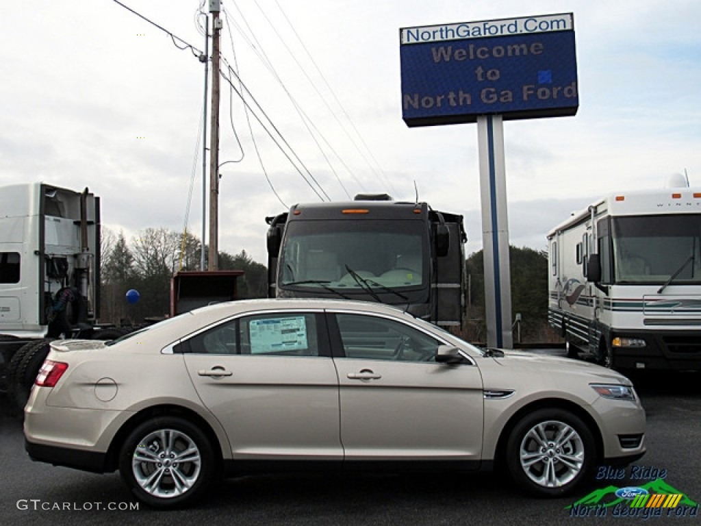 2018 Taurus SEL - White Gold / Dune photo #6