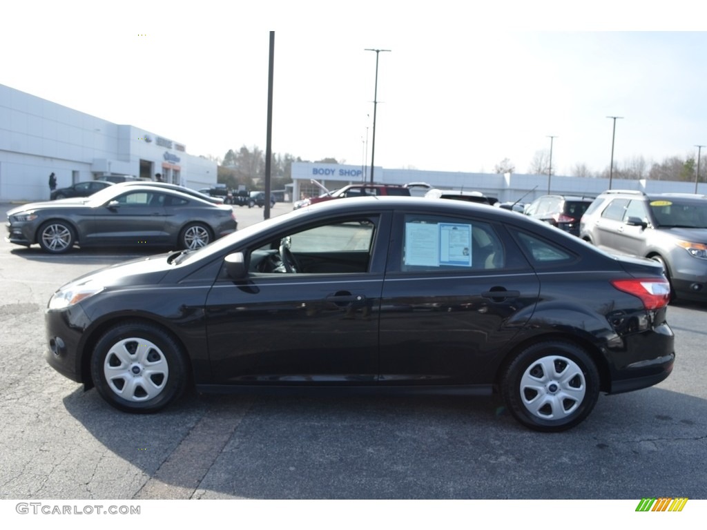 2013 Focus S Sedan - Tuxedo Black / Charcoal Black photo #6