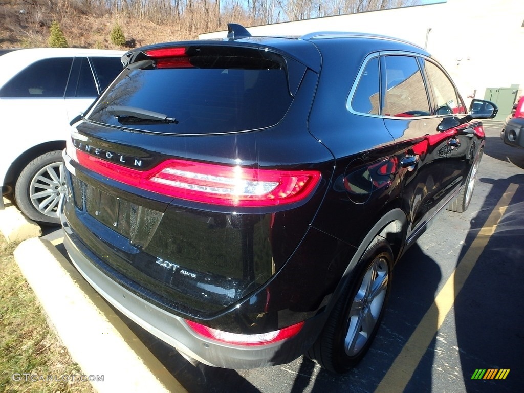 2017 MKC Premier AWD - Black Velvet / Ebony photo #4