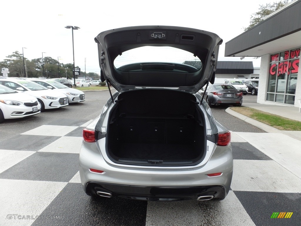 2017 QX30 Sport - Blade Silver / Graphite photo #5