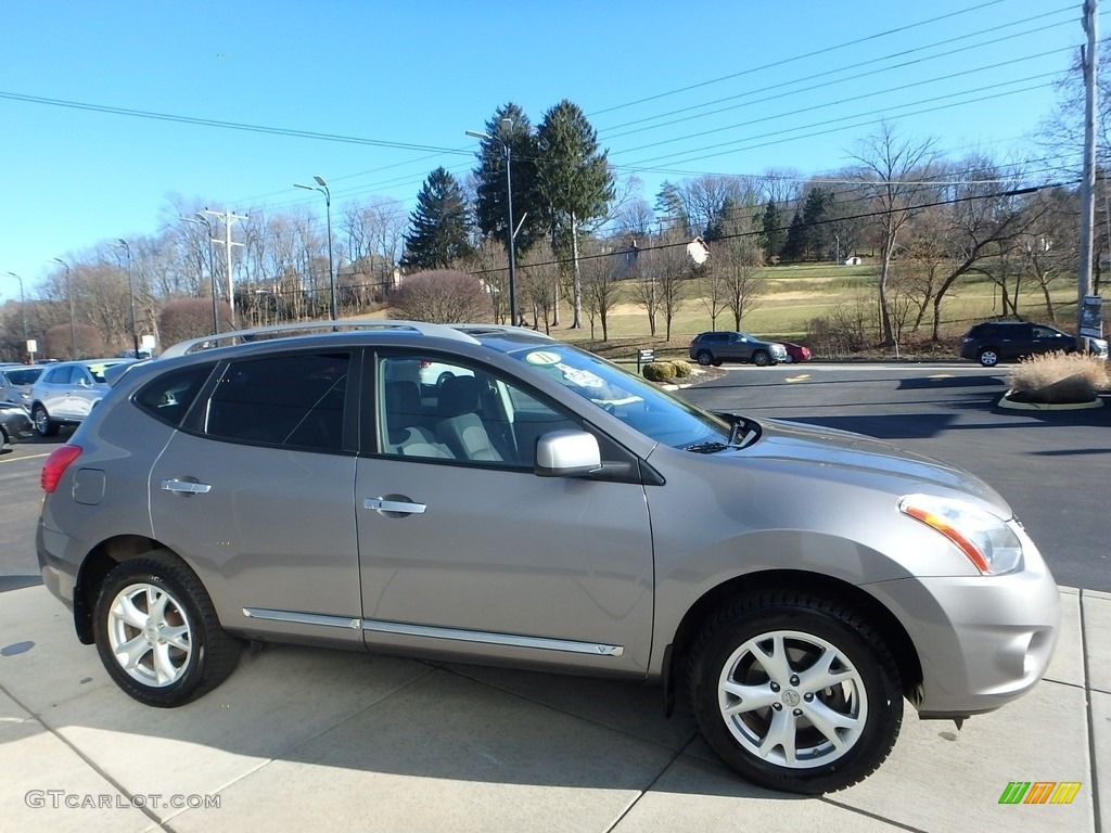 2011 Rogue SV AWD - Platinum Graphite / Black photo #7