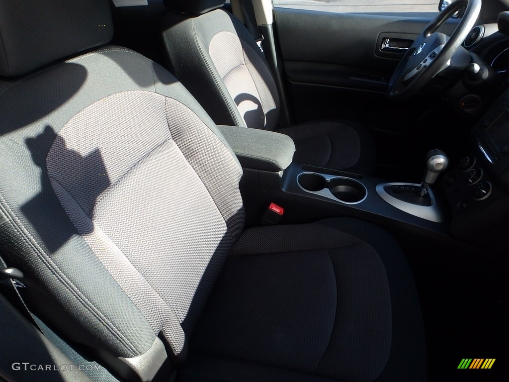 2011 Rogue SV AWD - Platinum Graphite / Black photo #11