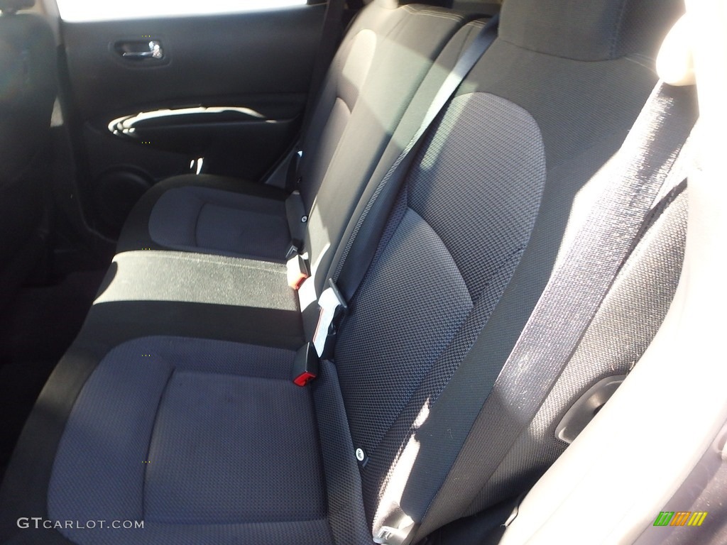 2011 Rogue SV AWD - Platinum Graphite / Black photo #17
