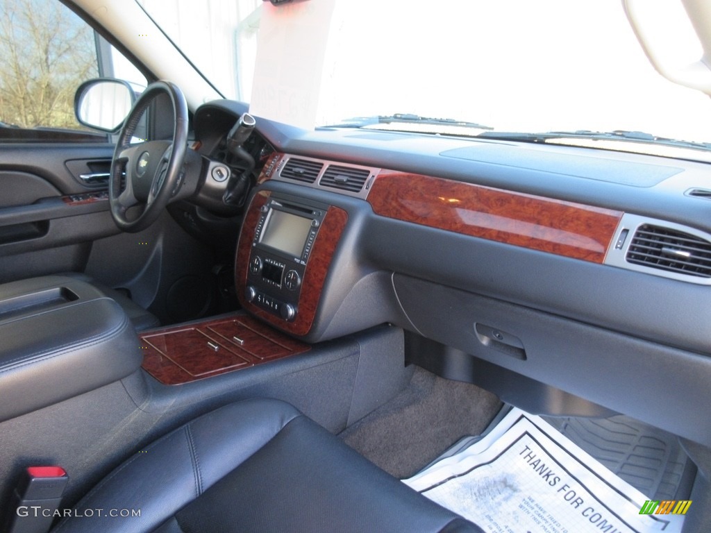 2012 Tahoe LTZ 4x4 - Crystal Red Tintcoat / Ebony photo #30