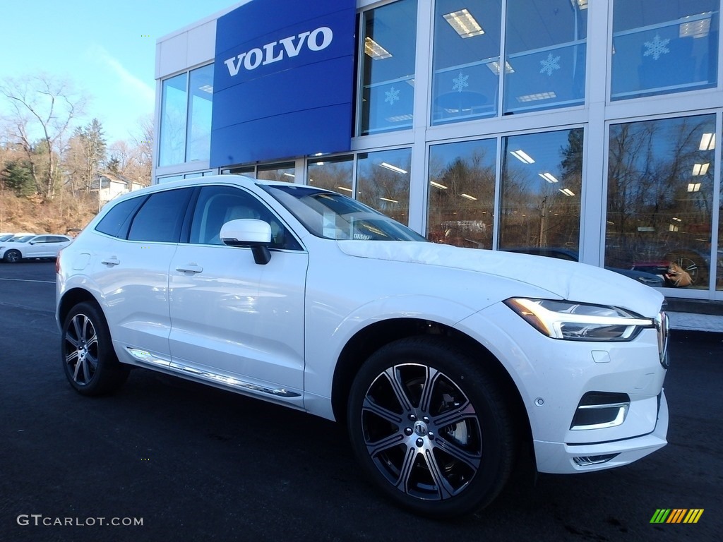 Crystal White Metallic 2018 Volvo XC60 T6 AWD Inscription Exterior Photo #124509633