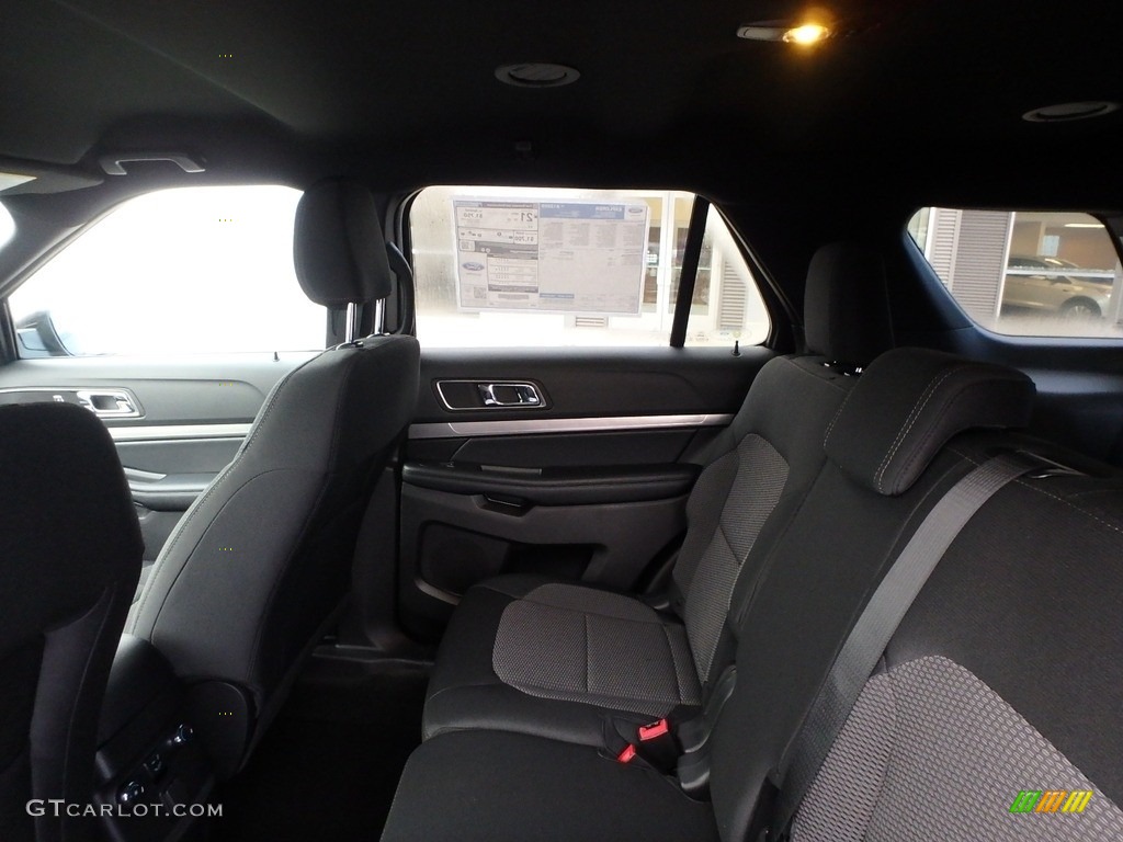 2018 Ford Explorer XLT 4WD Rear Seat Photo #124516413