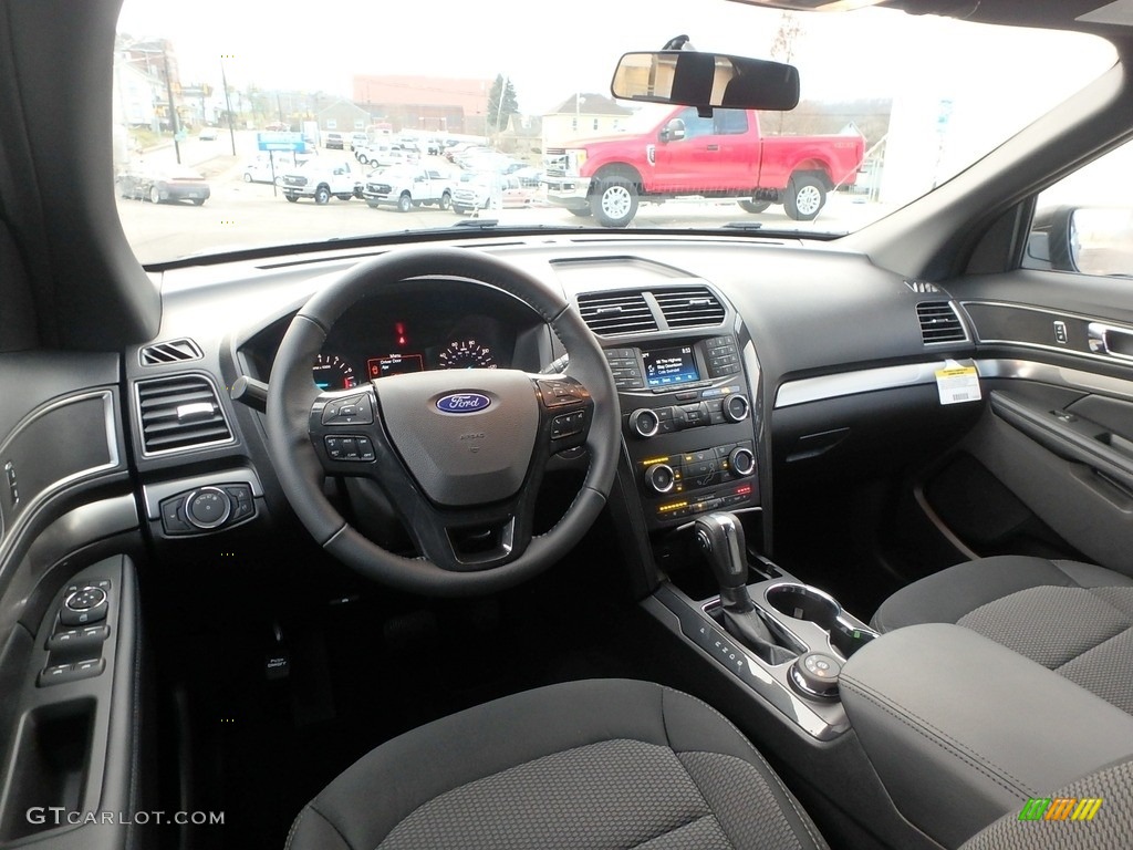 Ebony Black Interior 2018 Ford Explorer XLT 4WD Photo #124516461