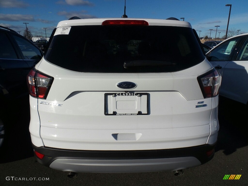 2018 Escape SE 4WD - Oxford White / Charcoal Black photo #4