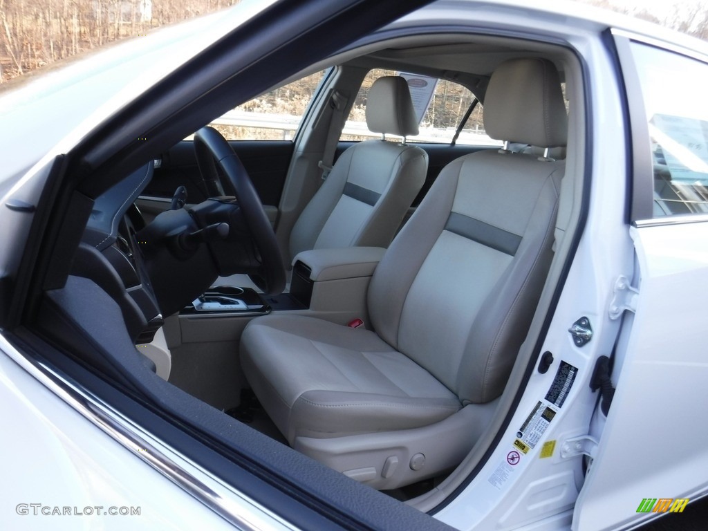 2014 Camry XLE V6 - Super White / Ivory photo #15