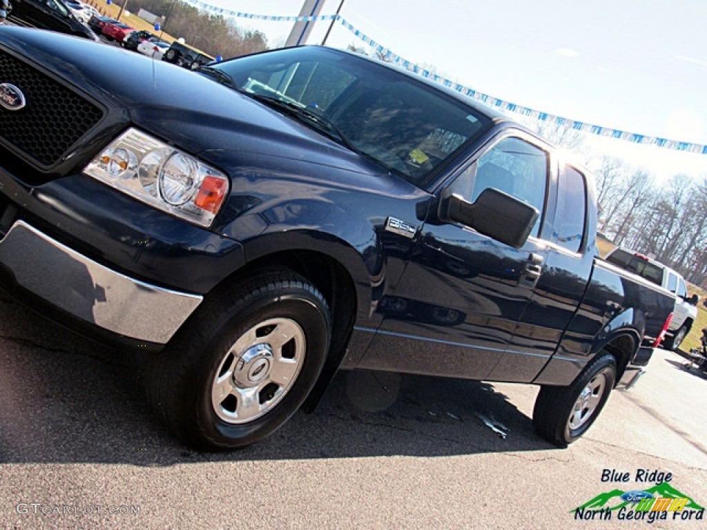 2004 F150 XLT SuperCab - Medium Wedgewood Blue Metallic / Medium/Dark Flint photo #26