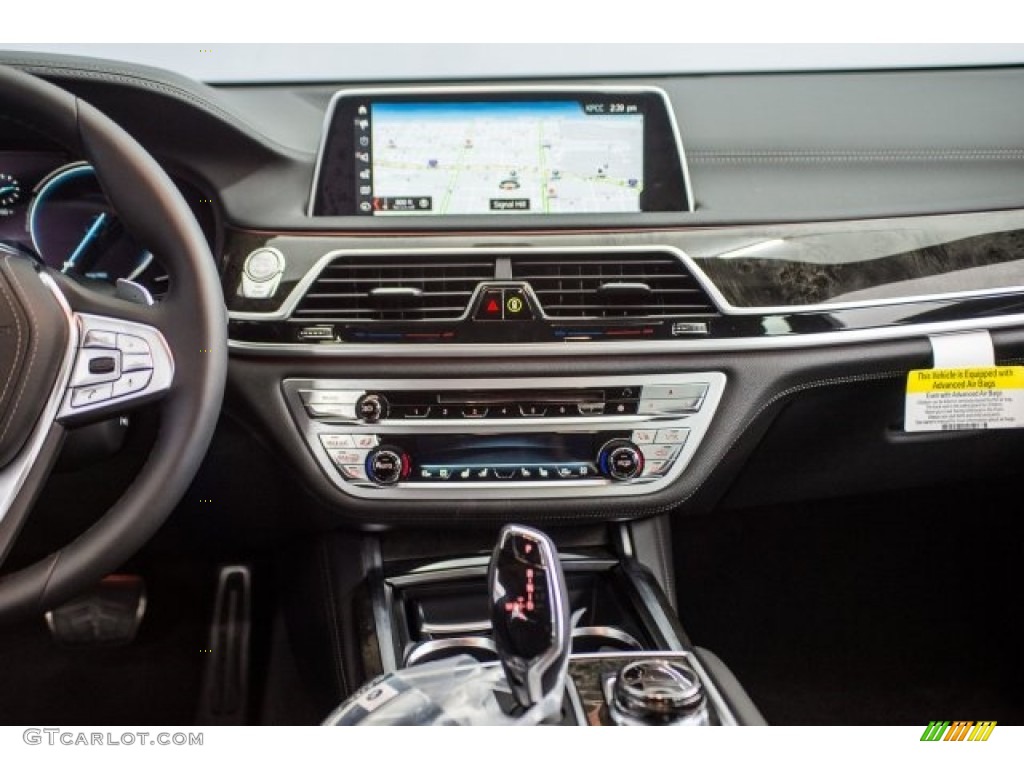 2018 7 Series 750i Sedan - Black Sapphire Metallic / Black photo #5