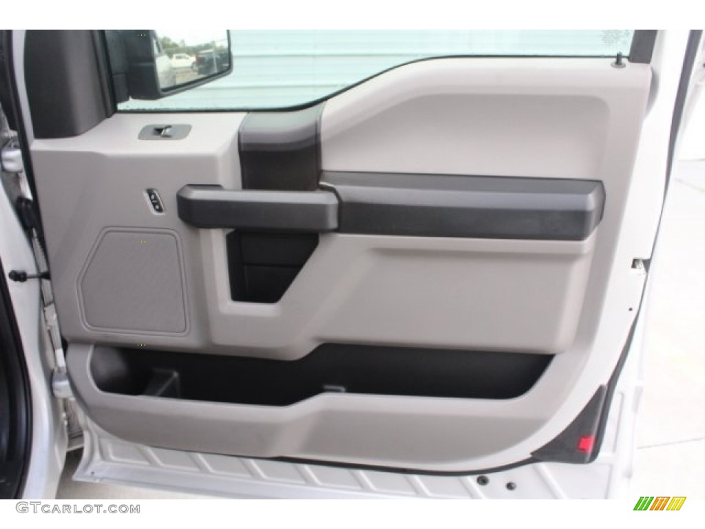 2016 F150 XL SuperCab - Ingot Silver / Medium Earth Gray photo #29