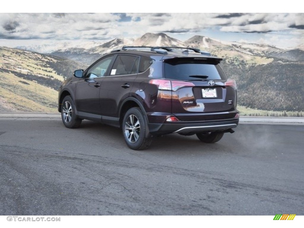 2018 RAV4 XLE AWD - Black / Nutmeg photo #3