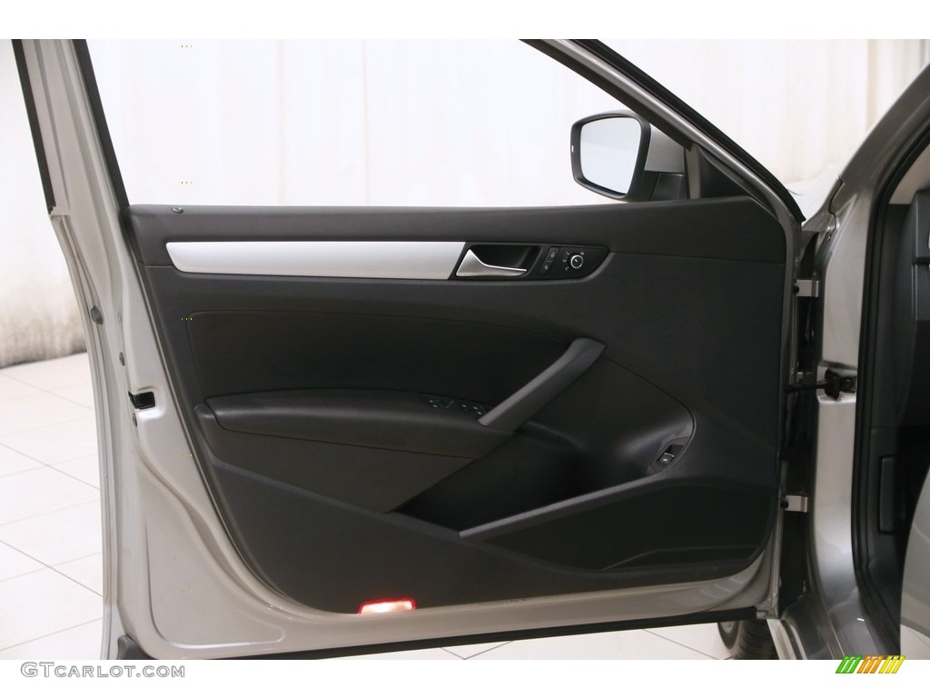 2013 Passat 2.5L SE - Tungsten Silver Metallic / Titan Black photo #4