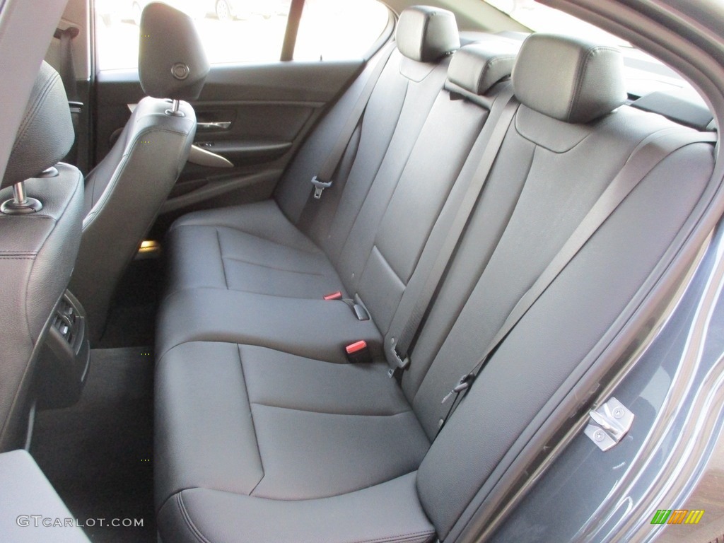 2017 3 Series 320i xDrive Sedan - Mineral Grey Metallic / Black photo #13
