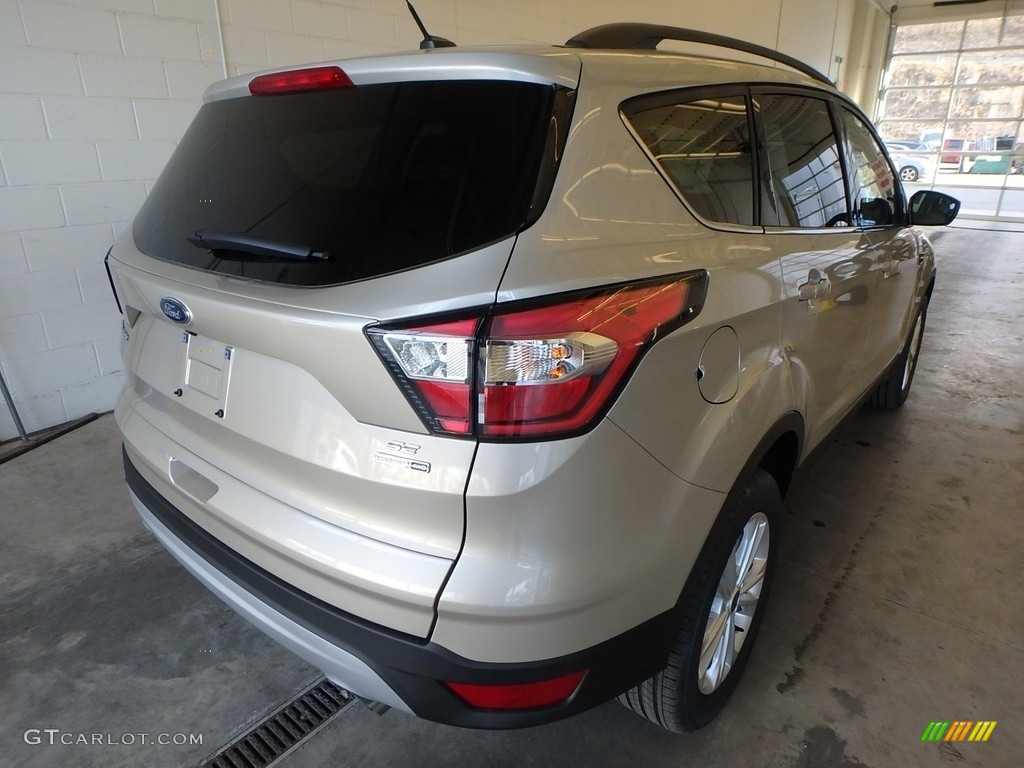2018 Escape SE 4WD - White Gold / Charcoal Black photo #2