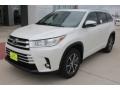 2018 Blizzard White Pearl Toyota Highlander XLE  photo #3