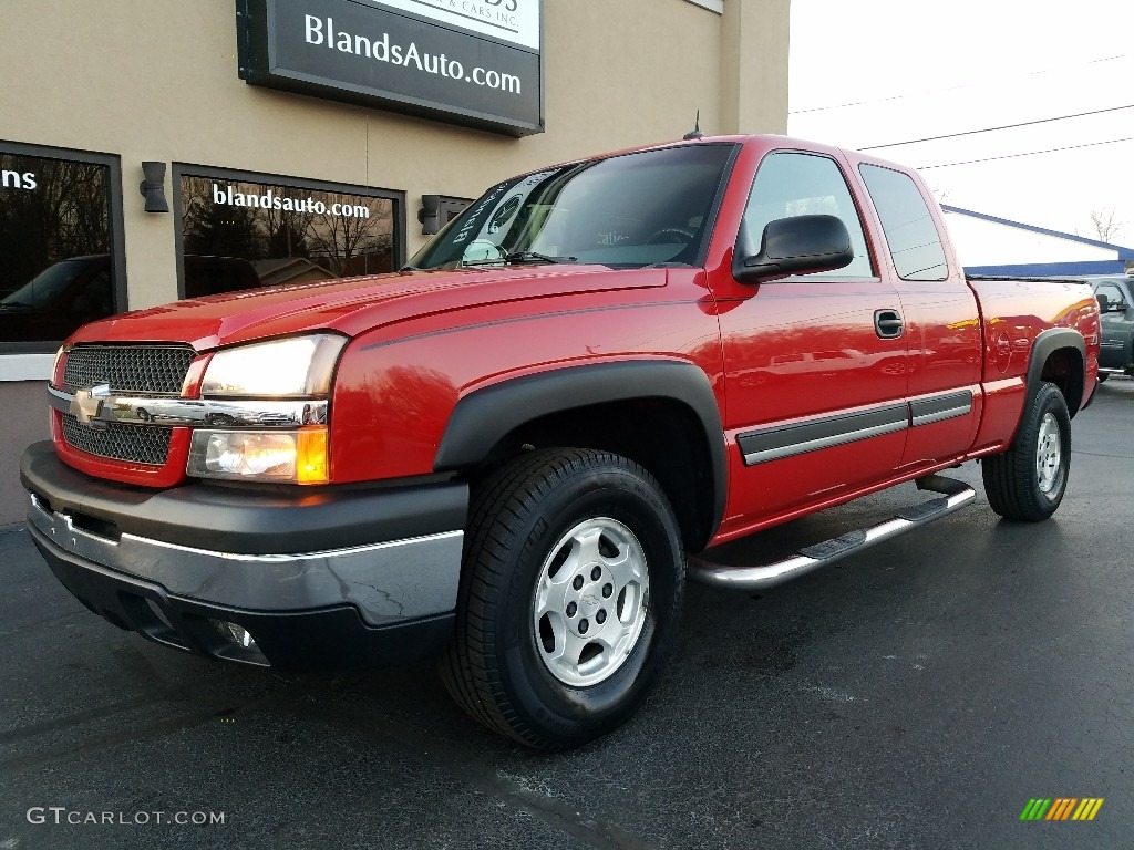 2003 Silverado 1500 LT Extended Cab 4x4 - Victory Red / Dark Charcoal photo #2