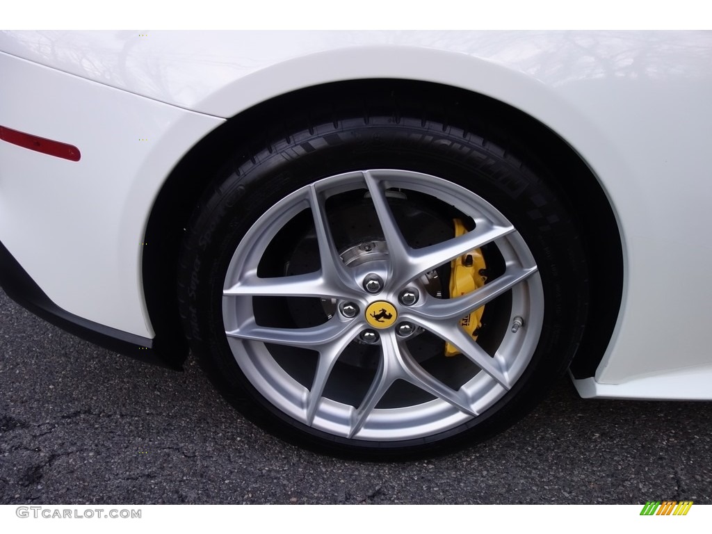 2015 Ferrari F12berlinetta Standard F12berlinetta Model Wheel Photo #124542586