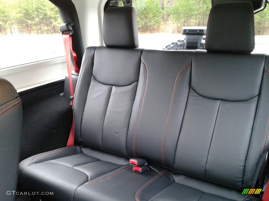 2018 Jeep Wrangler Rubicon 4x4 Rear Seat Photo #124543486