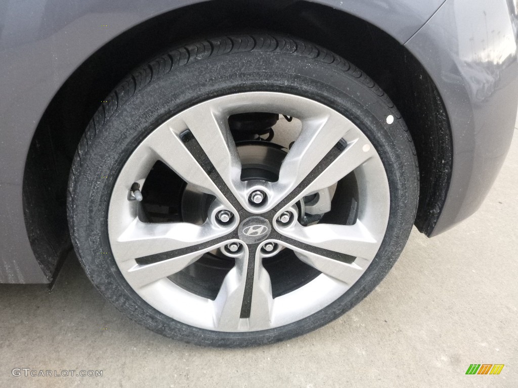 2017 Hyundai Veloster Value Edition Wheel Photo #124546159
