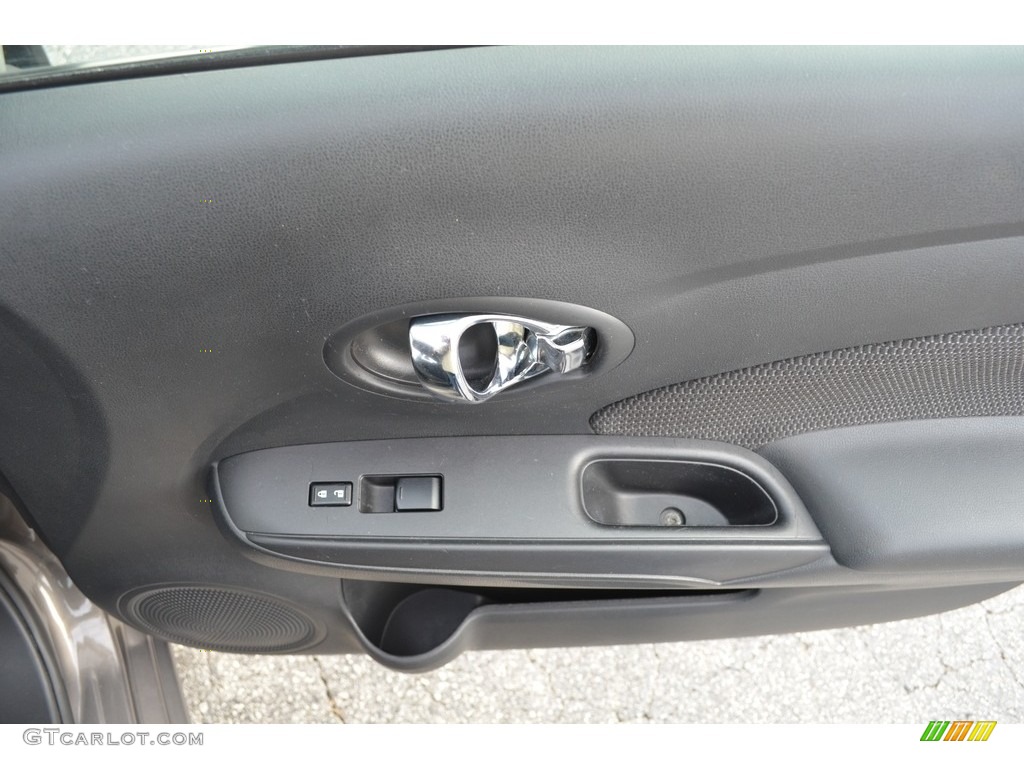 2013 Versa 1.6 S Sedan - Magnetic Gray / Charcoal photo #14