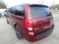 Octane Red Pearl - Grand Caravan SE Photo No. 3