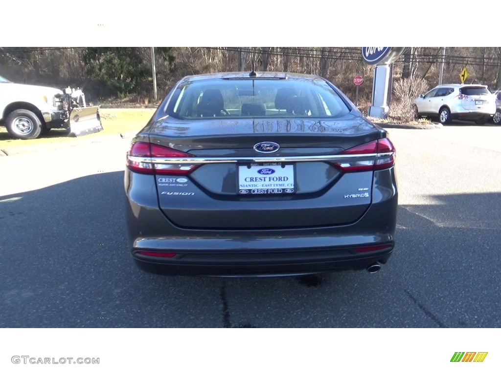 2018 Fusion Hybrid SE - Magnetic / Ebony photo #6