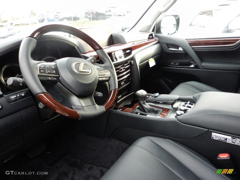 2018 Lexus LX 570 Front Seat Photos