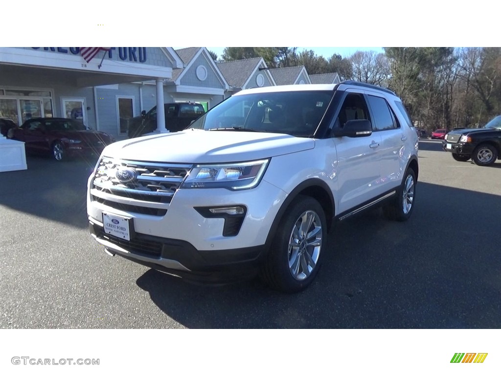 2018 Explorer XLT 4WD - White Platinum / Ebony Black photo #3