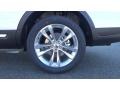 2018 White Platinum Ford Explorer XLT 4WD  photo #21