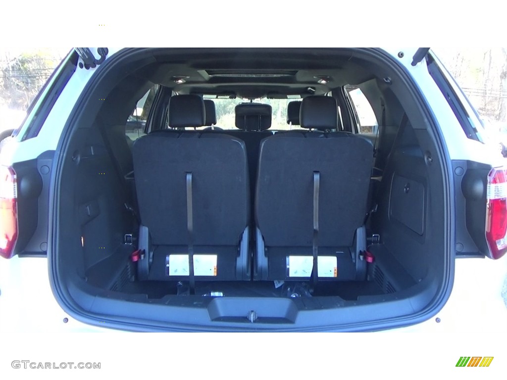 2018 Explorer XLT 4WD - White Platinum / Ebony Black photo #22