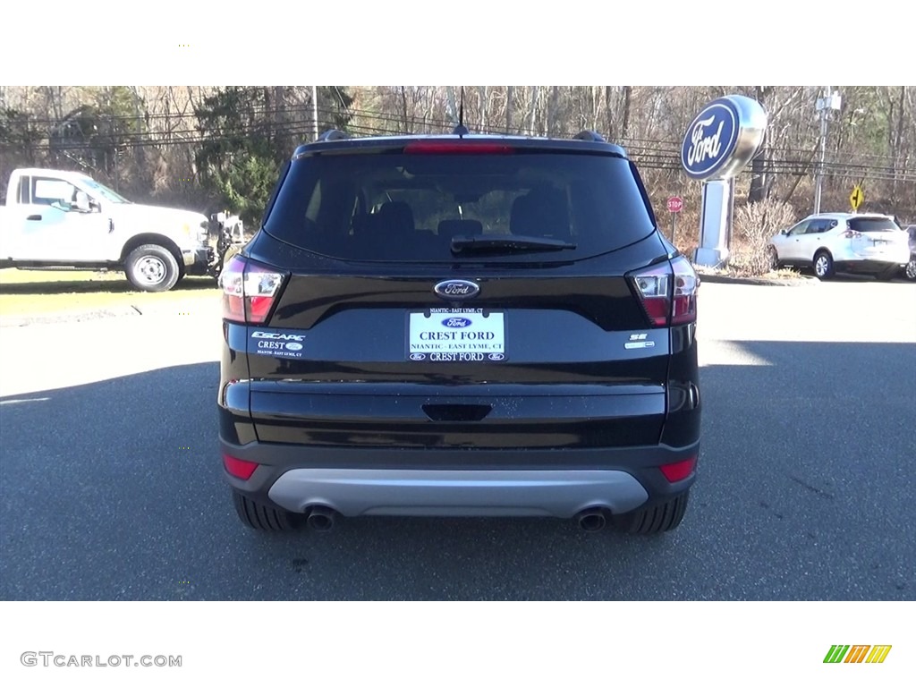 2018 Escape SE 4WD - Shadow Black / Charcoal Black photo #6