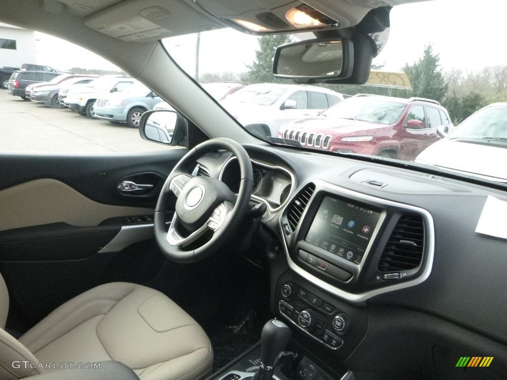 2018 Cherokee Limited 4x4 - Olive Green Pearl / Black photo #11