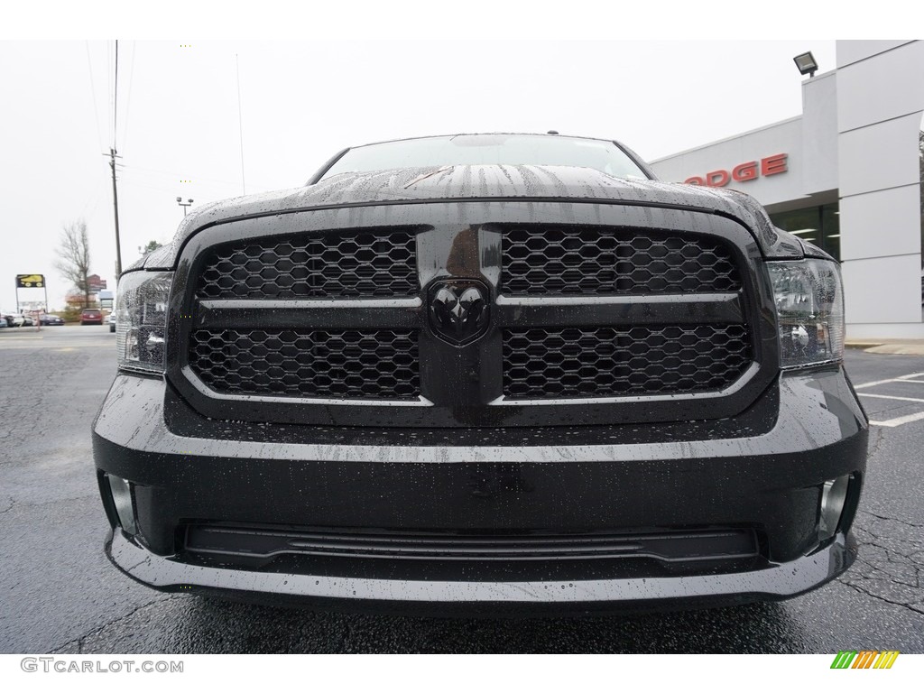 2018 1500 Express Regular Cab - Brilliant Black Crystal Pearl / Black/Diesel Gray photo #2