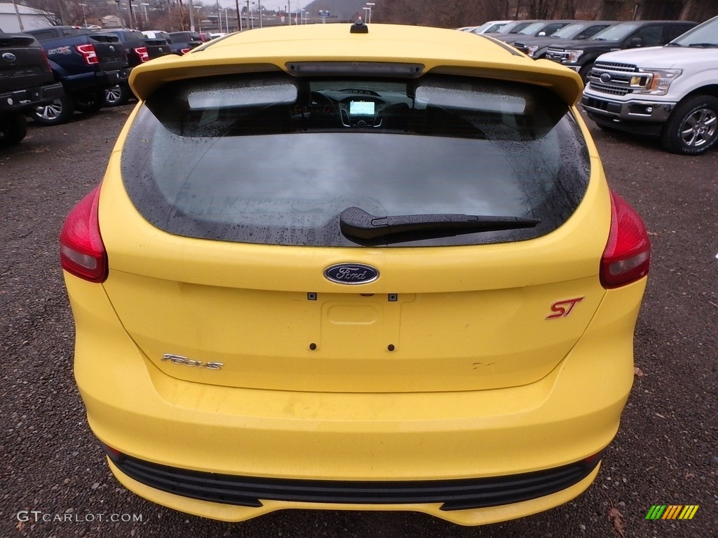 Triple Yellow 2018 Ford Focus ST Hatch Exterior Photo #124563185