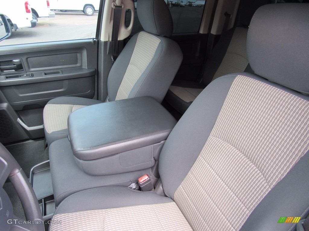 2011 Ram 1500 ST Crew Cab - Bright Silver Metallic / Dark Slate Gray/Medium Graystone photo #12