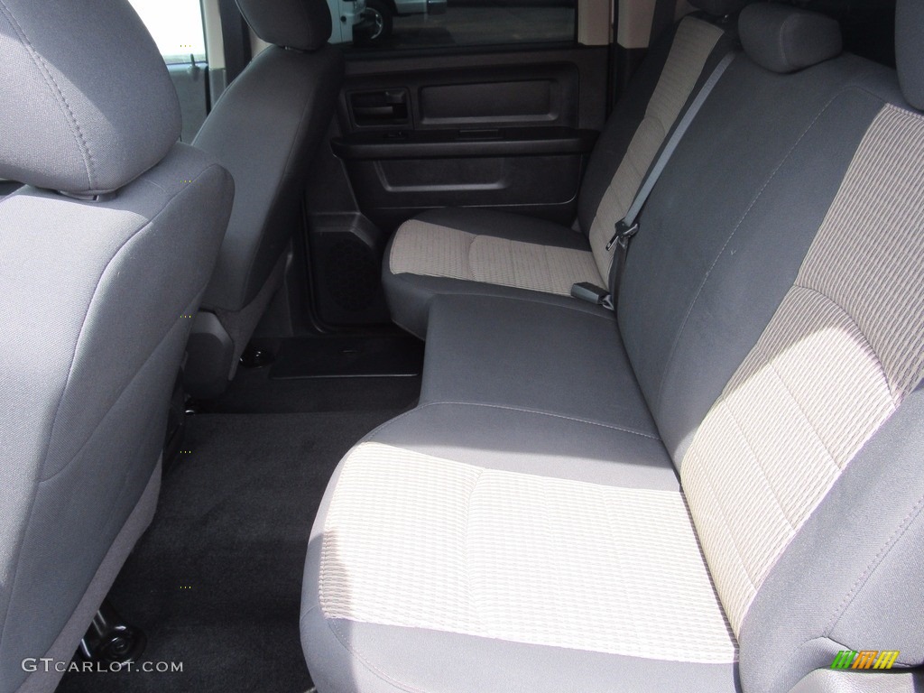 2011 Ram 1500 ST Crew Cab - Bright Silver Metallic / Dark Slate Gray/Medium Graystone photo #23
