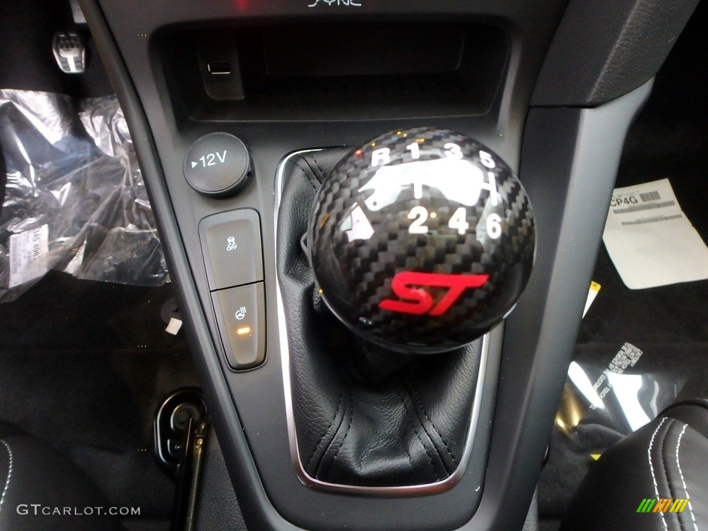 2018 Ford Focus ST Hatch 6 Speed Manual Transmission Photo #124563623