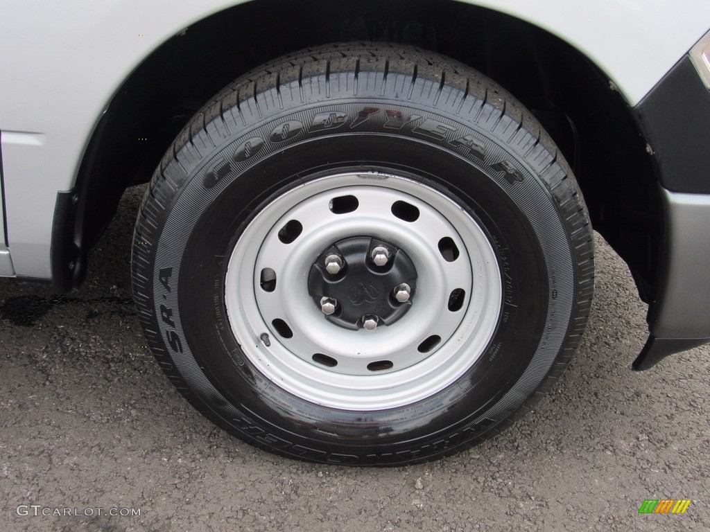 2011 Ram 1500 ST Crew Cab - Bright Silver Metallic / Dark Slate Gray/Medium Graystone photo #27