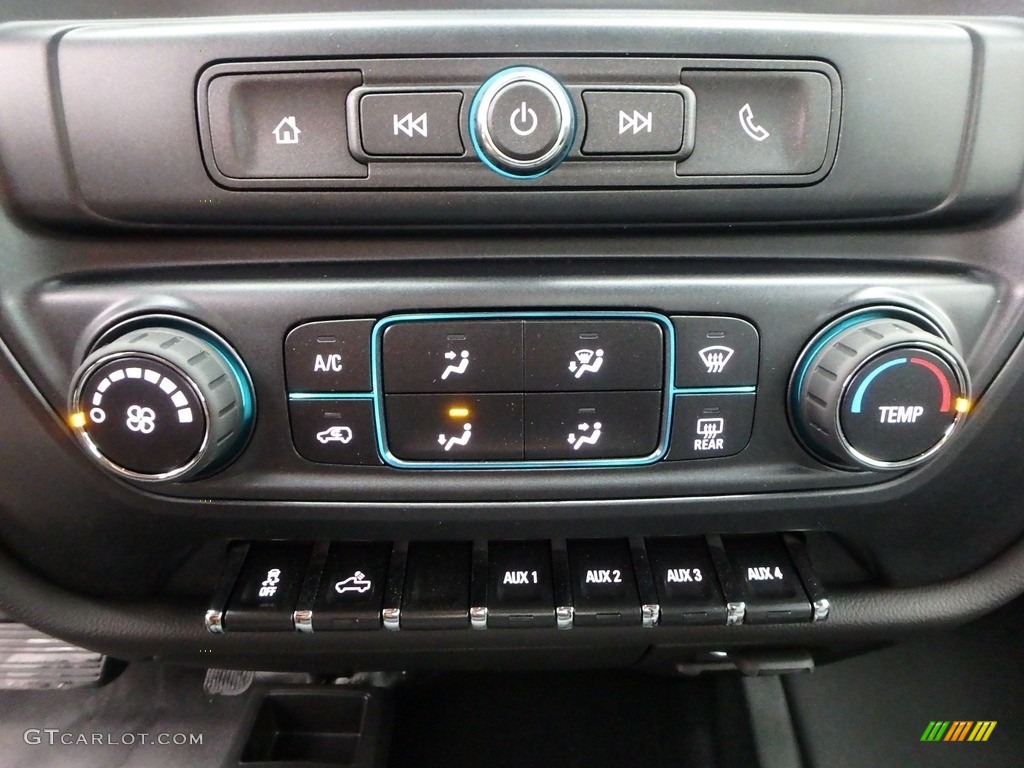 2017 GMC Sierra 2500HD Regular Cab 4x4 Controls Photos