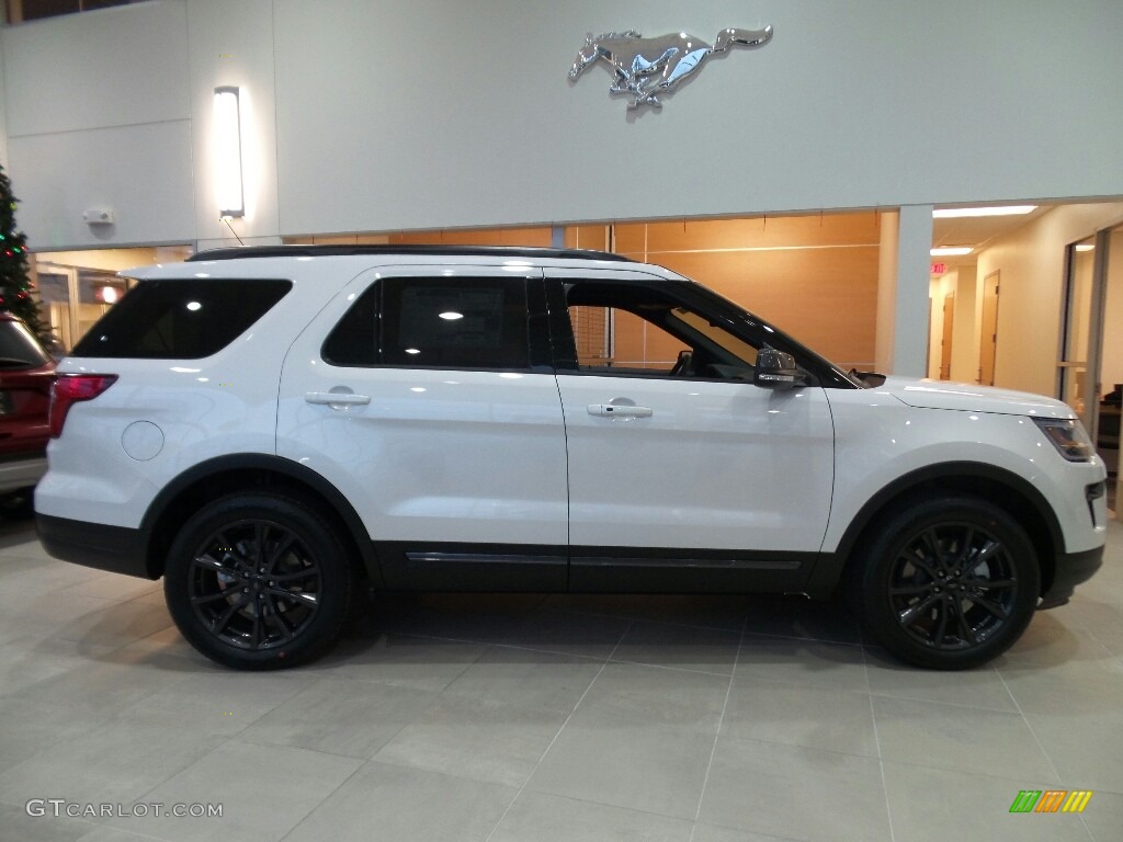 2018 Explorer XLT 4WD - White Platinum / Ebony Black photo #2