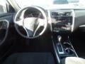 Pearl White - Altima 2.5 S Photo No. 15