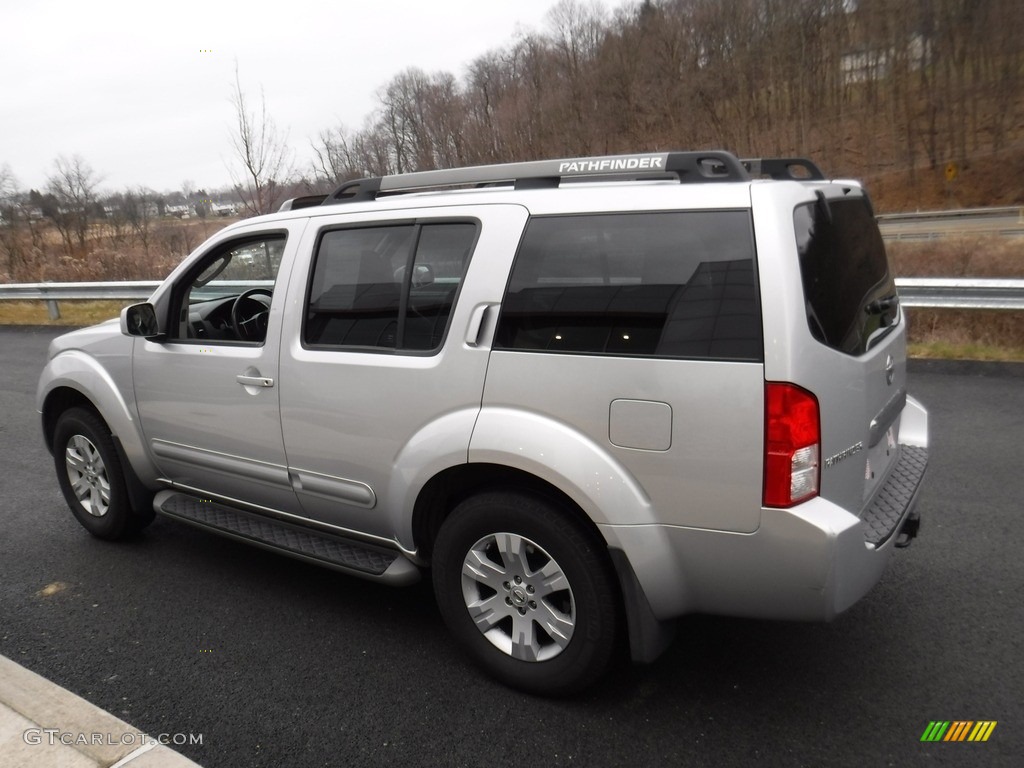2007 Pathfinder LE 4x4 - Silver Lightning / Graphite photo #9