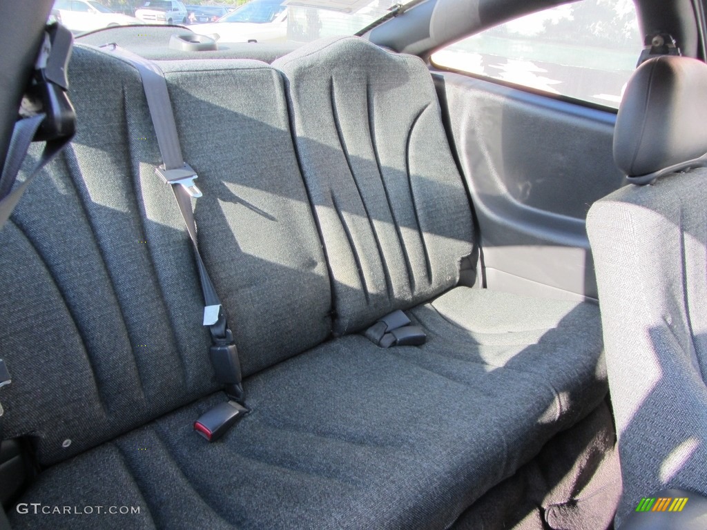 2005 Cavalier Coupe - Ultra Silver Metallic / Graphite Gray photo #16