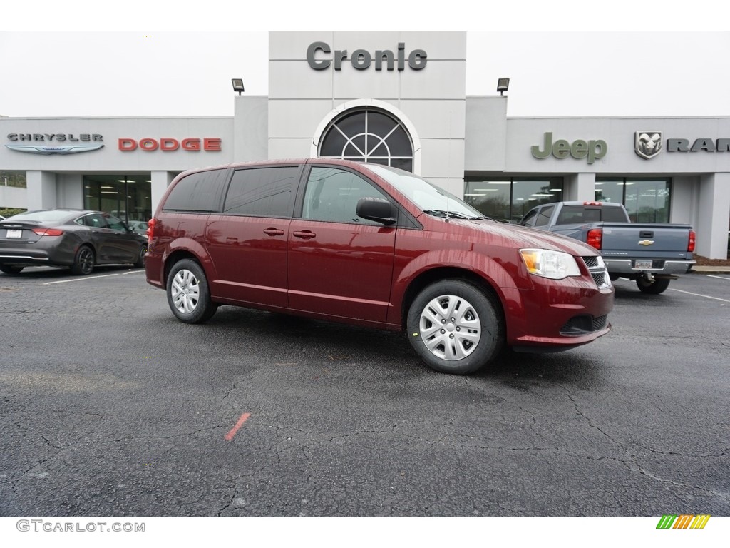 2018 Grand Caravan SE - Octane Red Pearl / Black/Light Graystone photo #1